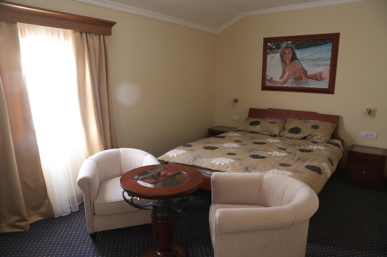 Hotel Village Stari Banovci 외부 사진