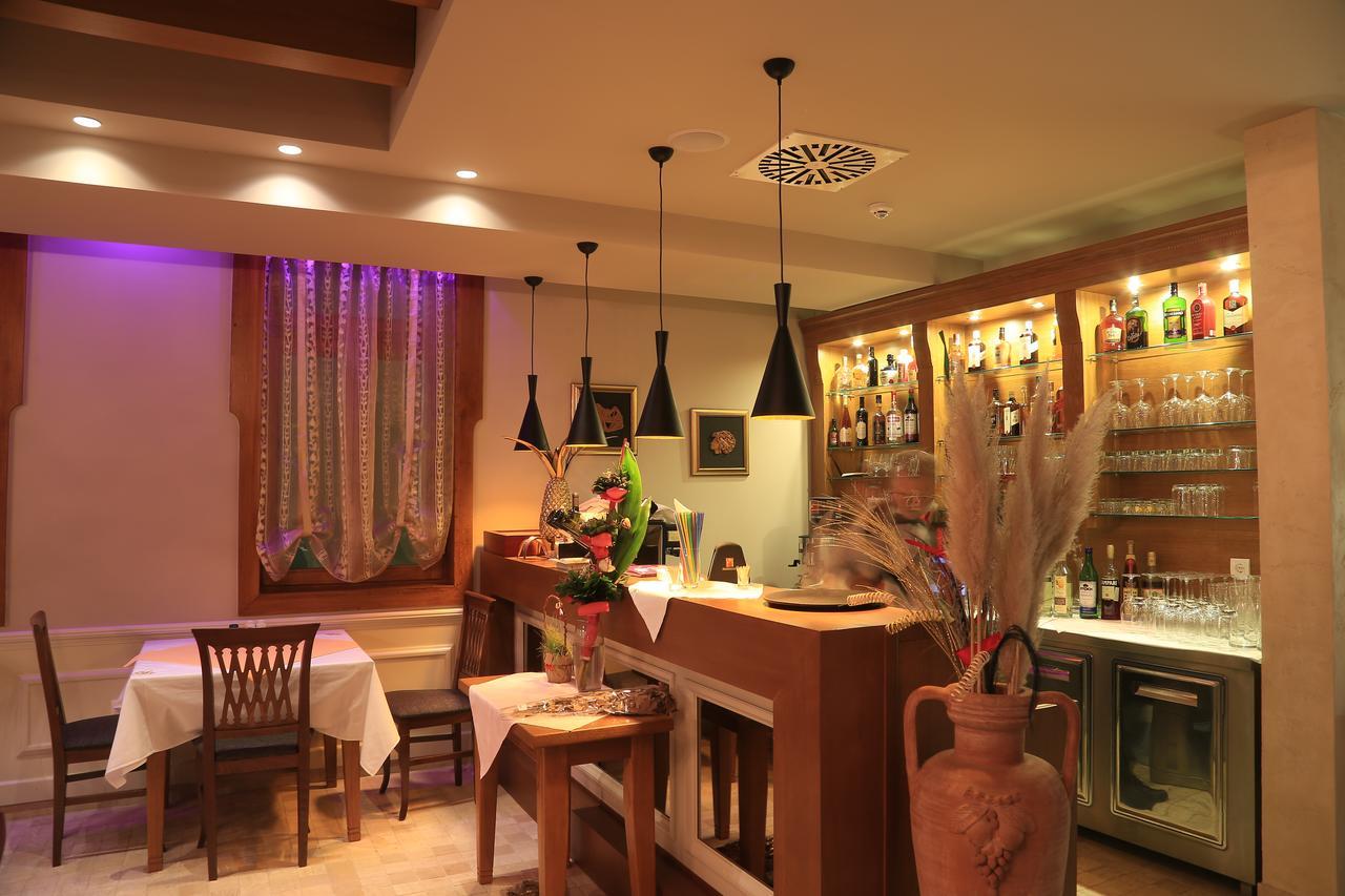 Hotel Village Stari Banovci 외부 사진