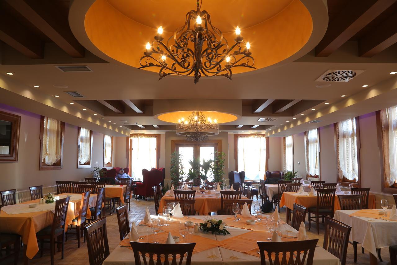 Hotel Village Stari Banovci 외부 사진
